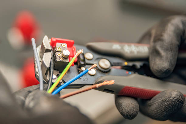 Best Circuit Breaker Repair  in Scarsdale, NY